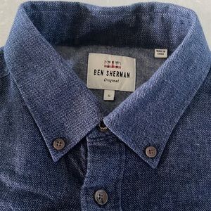 Men’s Ben Sherman Size Small